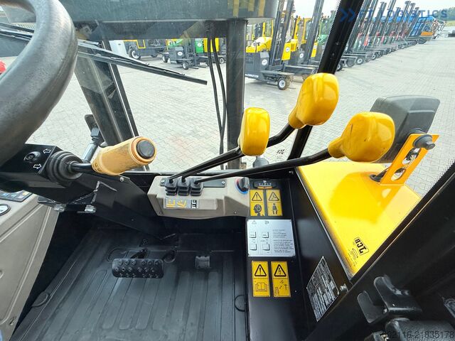 περονοφόρο ανυψωτικό εκτός δρόμου JCB 940 / TRIPLEX 4500 / FREE-LIFT NEW TIRES