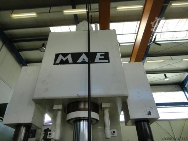 Enkele kolom - hydraulische pers MAE S63SZ SO