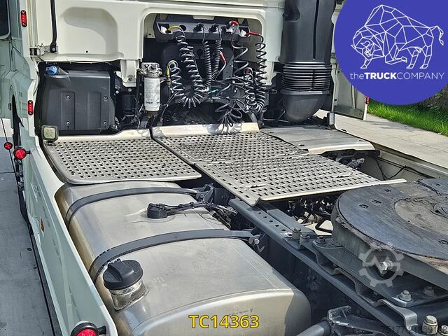 Standard-SZM DAF XF 105 530