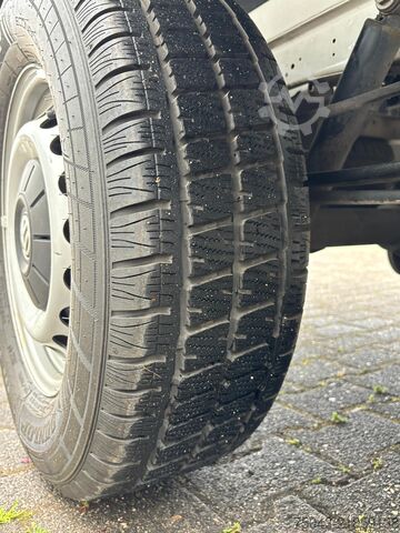 Pick-up skåpbil VW Crafter35 Pritsche*Kamera*AHK 3,5T*40Tkm
