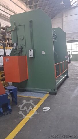 ROMEC press brake 4000 x 125 ton with visual display ROMEC 4000 X  125 TON