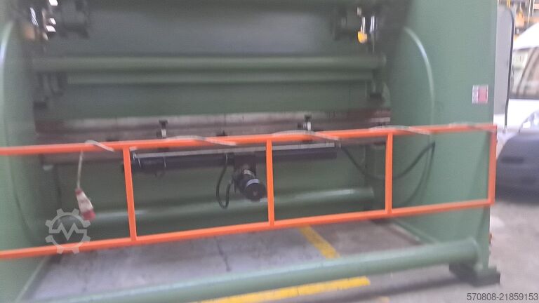 ROMEC press brake 4000 x 125 ton with visual display ROMEC 4000 X  125 TON