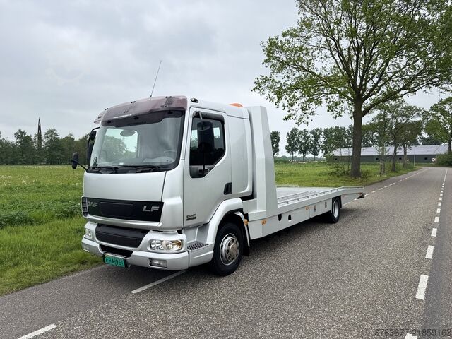 Daf LF 45.180 mit Tijhof-Aufbau, Baujahr 2006, 4x2, Autotransporter - Euro 3 - Klimaanlage - Seilwin DAF LF 45.180 Tijhof opbouw 2006 4X2 Auto Transporter  - Euro 3 - Airco - Lier - APK 12-2026