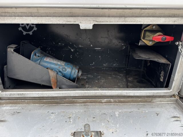 Daf LF 45.180 mit Tijhof-Aufbau, Baujahr 2006, 4x2, Autotransporter - Euro 3 - Klimaanlage - Seilwin DAF LF 45.180 Tijhof opbouw 2006 4X2 Auto Transporter  - Euro 3 - Airco - Lier - APK 12-2026