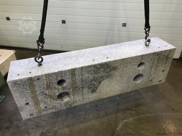 Hartgesteinplatte, Granitplatte, Granitblock; Hartgesteinblock, Winkelblock, Winkelblock allseitig p 1590 x 300 x 470 mm