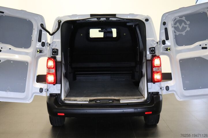 Dobozos kisteherautó Opel Vivaro 2.0 BlueHDi 145PK EURO 6 - Airco - Navi ...