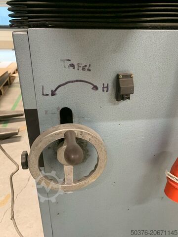 HANG 107-30 electronic – fyrfaldig pappersborrmaskin Hang (Duitsland) 107-30