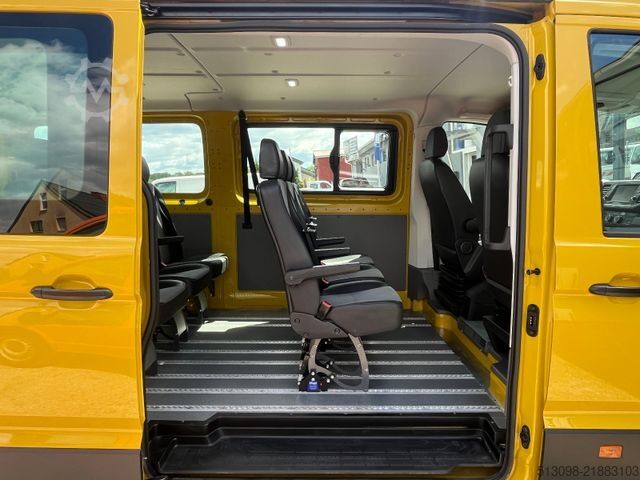 Minibus VOLKSWAGEN CRAFTER 2.0TDI 8 SITZER TEMP. KLIMA AHK 1.HAND