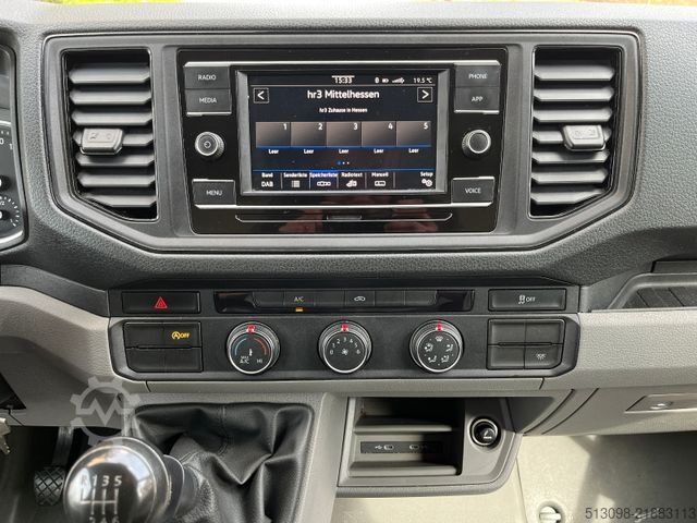 Furgone chiuso VOLKSWAGEN CRAFTER 2.0TDI XXXL KOFFER RAMPE KAMERA 177 PS