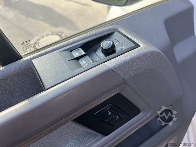 Furgone VOLKSWAGEN CRAFTER 2,0 TDI KASTEN MASSAGE NAVI KLIMA PDC