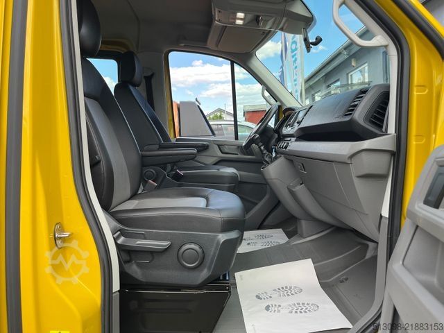 Minibus VOLKSWAGEN CRAFTER 2.0TDI 8 SITZER TEMP. KLIMA AHK 1.HAND