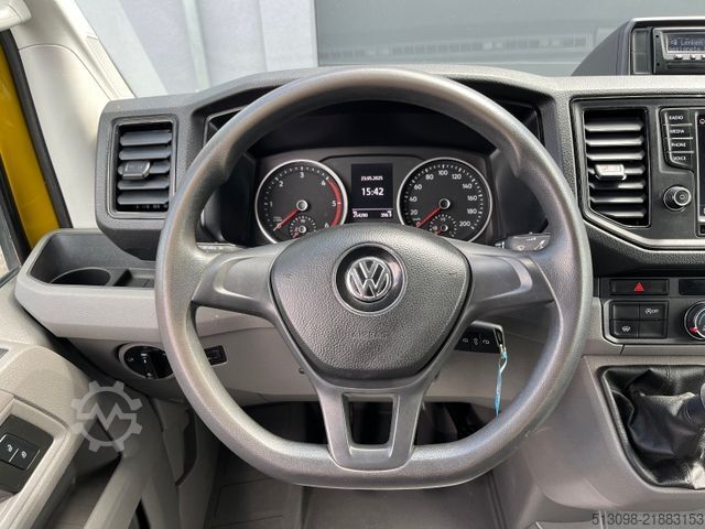 Minibus VOLKSWAGEN CRAFTER 2.0TDI 8 SITZER TEMP. KLIMA AHK 1.HAND