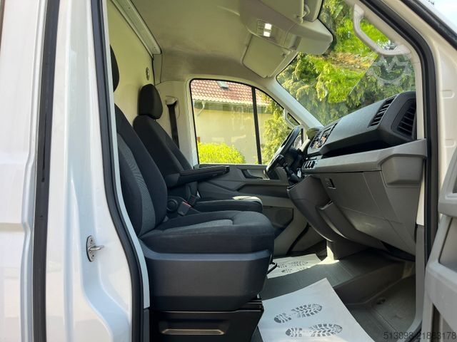 Furgone chiuso VOLKSWAGEN CRAFTER 2.0TDI XXXL KOFFER RAMPE KAMERA 177 PS