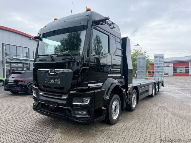 Dépanneuse MAN Baumaschinen Maschinentransporter mit Rampen