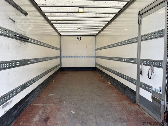 Walizka DAF LF 260 FA