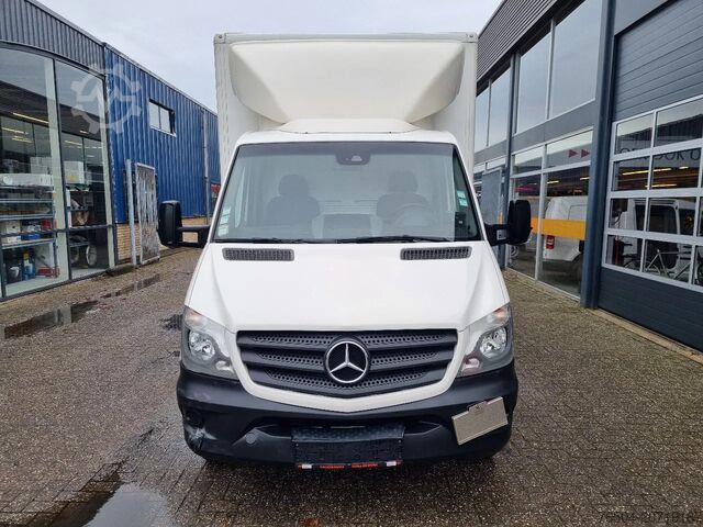 Closed box Mercedes-Benz Sprinter 513 CDI Koffer 21kub 130 pk Euro 5B GV...