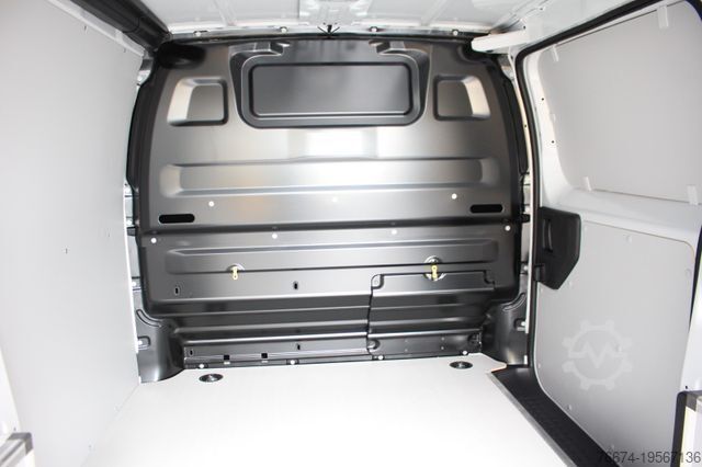 Dobozos furgon OPEL Vivaro Lang Klima Kamera Bluetooth