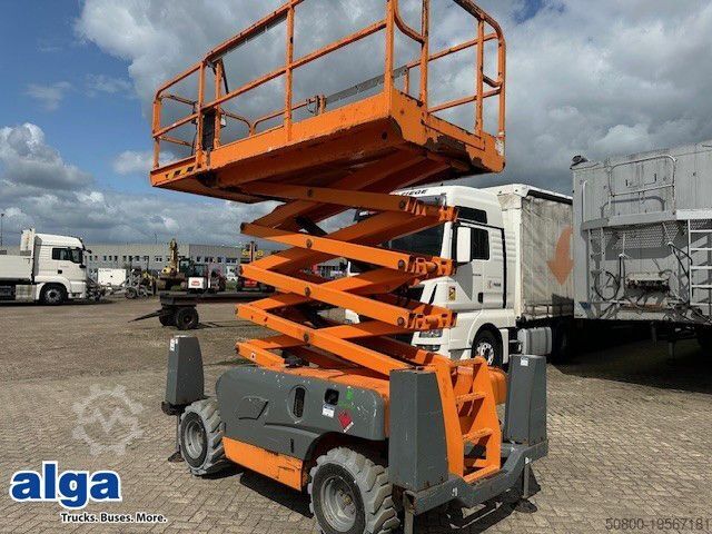 Piattaforma di lavoro HAULOTTE Compact 12 DX, Geländegängig, Kubota, 12,15m