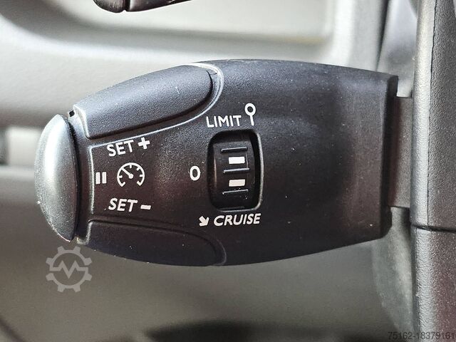 Magastetős kombi OPEL VIVARO 2.0 AC AUTOMAAT EURO6