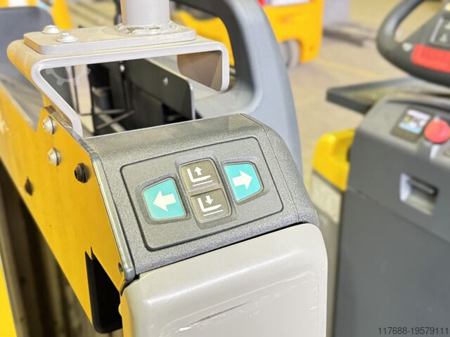 Horizontale orderverzamelaar Jungheinrich Service Neu - Batterie 80%