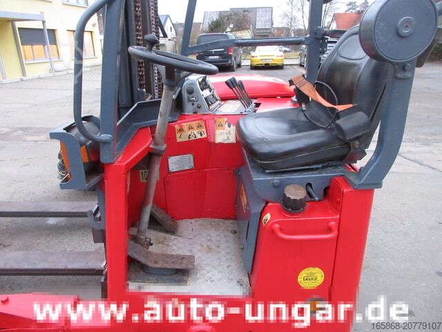 Lastbilmonteret gaffeltruck Moffett M4 M25.4 4-Wege Mitnahmestapler Allrad G