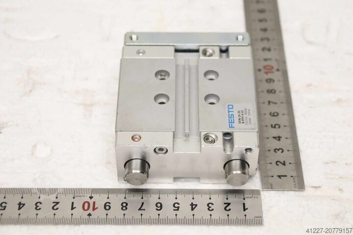 Vérin de guidage Festo DFM-20-20-B-PPV-A-GF 532316