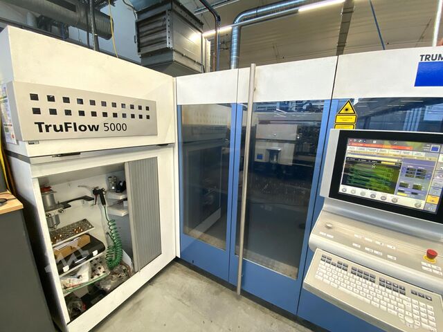 Laserový řezací stroj Trumpf TruLaser 3030 (L20) + LiftMaster + STOPA