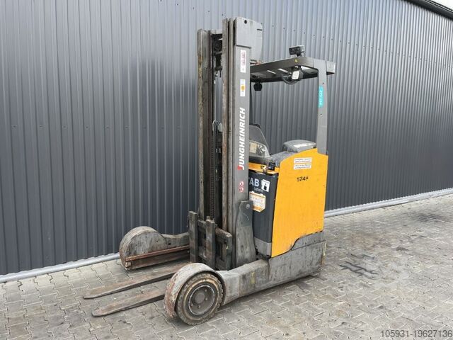 Ajunge la camion Jungheinrich ETVC16