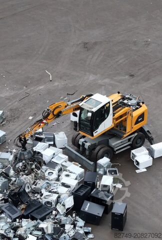 Manipulátor materiálu Liebherr 914