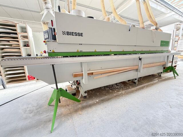 Mašina za ivicu trake BIESSE JADE 240