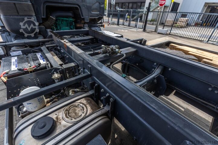 Skraldevogn VOLVO FL 290 - 21.000 KM