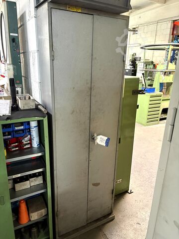 Værkstedskab med indhold KAISER + KRAFT Workshop Cabinet with Contents