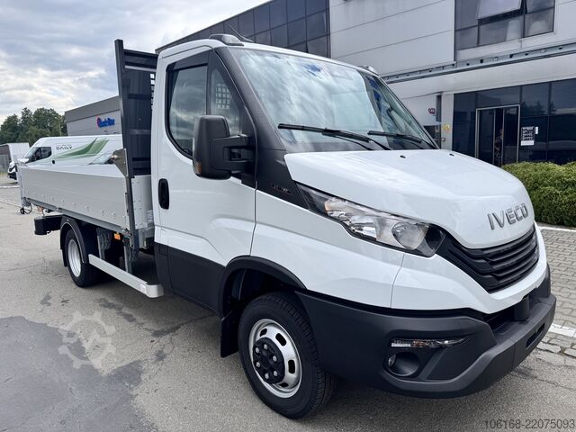 Benă basculantă trilaterală Iveco Daily 50C18 5200 Kg Kipper