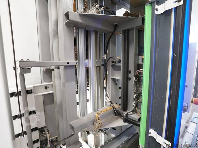 Vertikální CNC obráběcí centrum BIESSE BREMA EKO 2.2