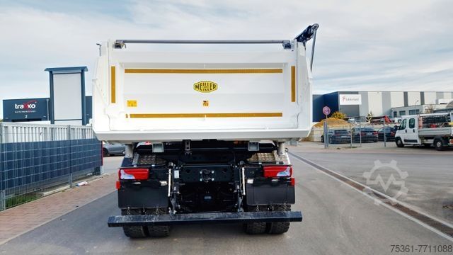 Třístranný sklápěč MAN TGS 35.510 MEILER Bordmatik Kühlschrank !MIETE!