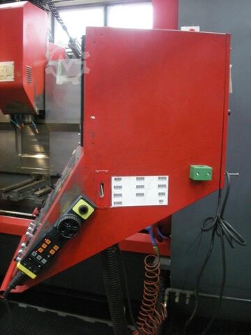 CNC vertikální obráběcí centrum EMCO VMC 600