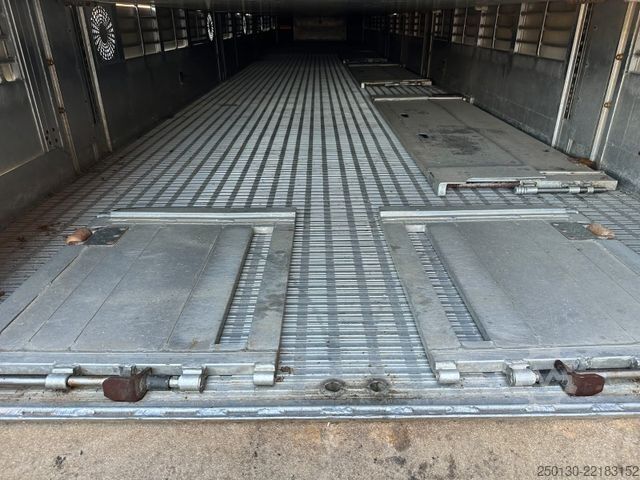 Veetrailer oplegger Finkl SAV35 4.Stock Hubdach Lift Tränke Tridec