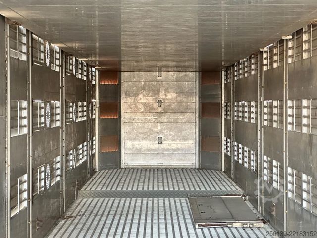 Veetrailer oplegger Finkl SAV35 4.Stock Hubdach Lift Tränke Tridec