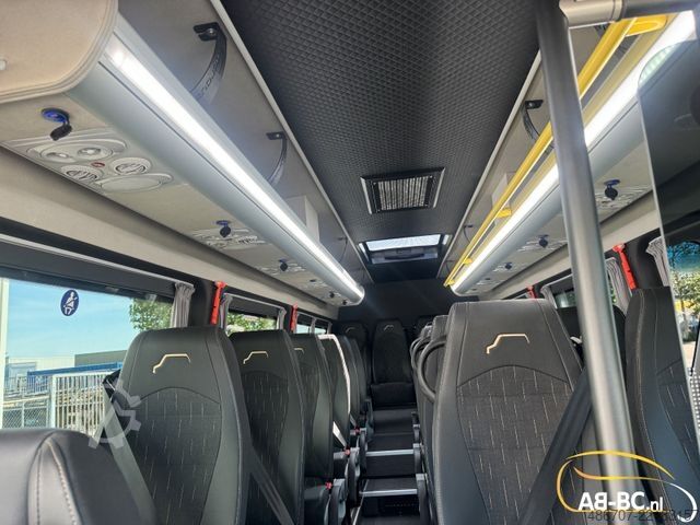 Touringcar MERCEDES-BENZ Sprinter 519 CDI Mercus