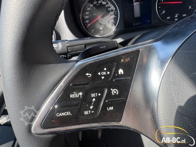 Touringcar MERCEDES-BENZ Sprinter 519 CDI Mercus