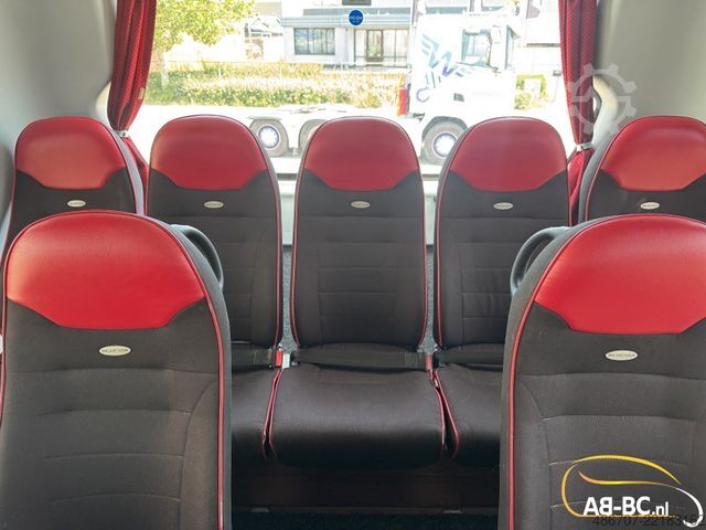 Touringcar NEOPLAN Jetliner C, 57 Seats
