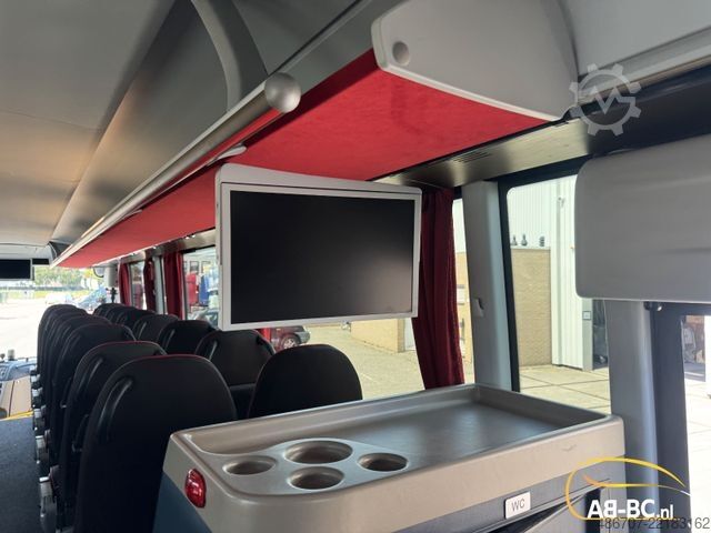 Touringcar NEOPLAN Jetliner C, 57 Seats