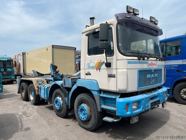 Speciális rendeltetésű teherautó MAN Steyr 32.403 Silent 8x4 Sülo Aufsteller Bj