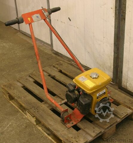 Alisadora de concreto Weber WFU 102