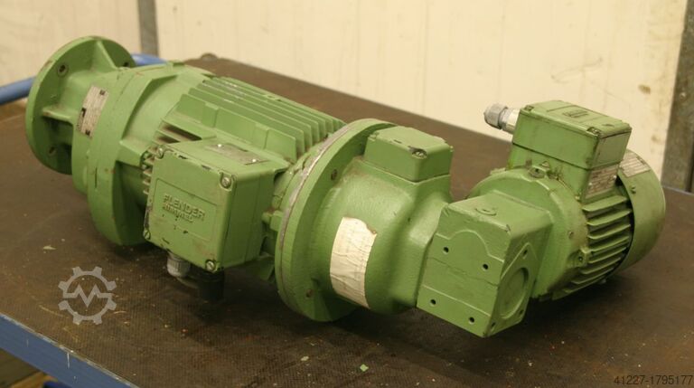 Motoredutor 0,16/3 kW 7,1/320 rpm Flender ZF20-090SP/2U