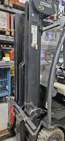 Carretilla eléctrica de 3 ruedas contrapesada Crown SC 5360