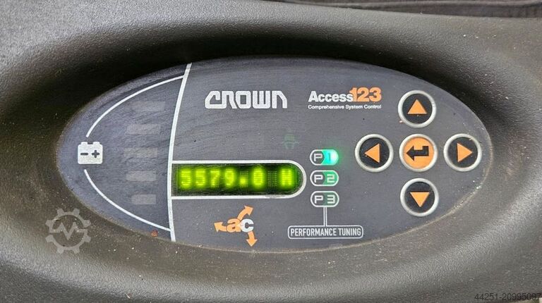 Carretilla eléctrica de 3 ruedas contrapesada Crown SC 5360