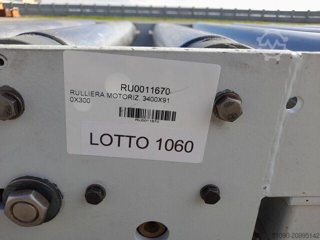 Transportador de rodillos motorizado 3400x910x300, rodillo L=900  