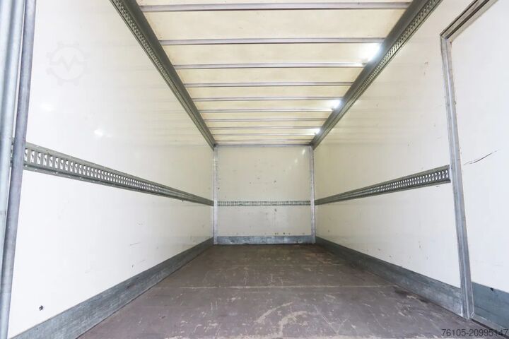 Maleta Scania P320 4x2 Bak + Dhollandia Klep 2000 KG + bed