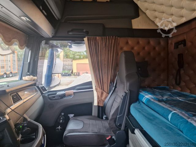 Standard dragbil MAN TGX 18.640 4x2 LL Retarder/LCS/ACC/EBA/LDW/LED